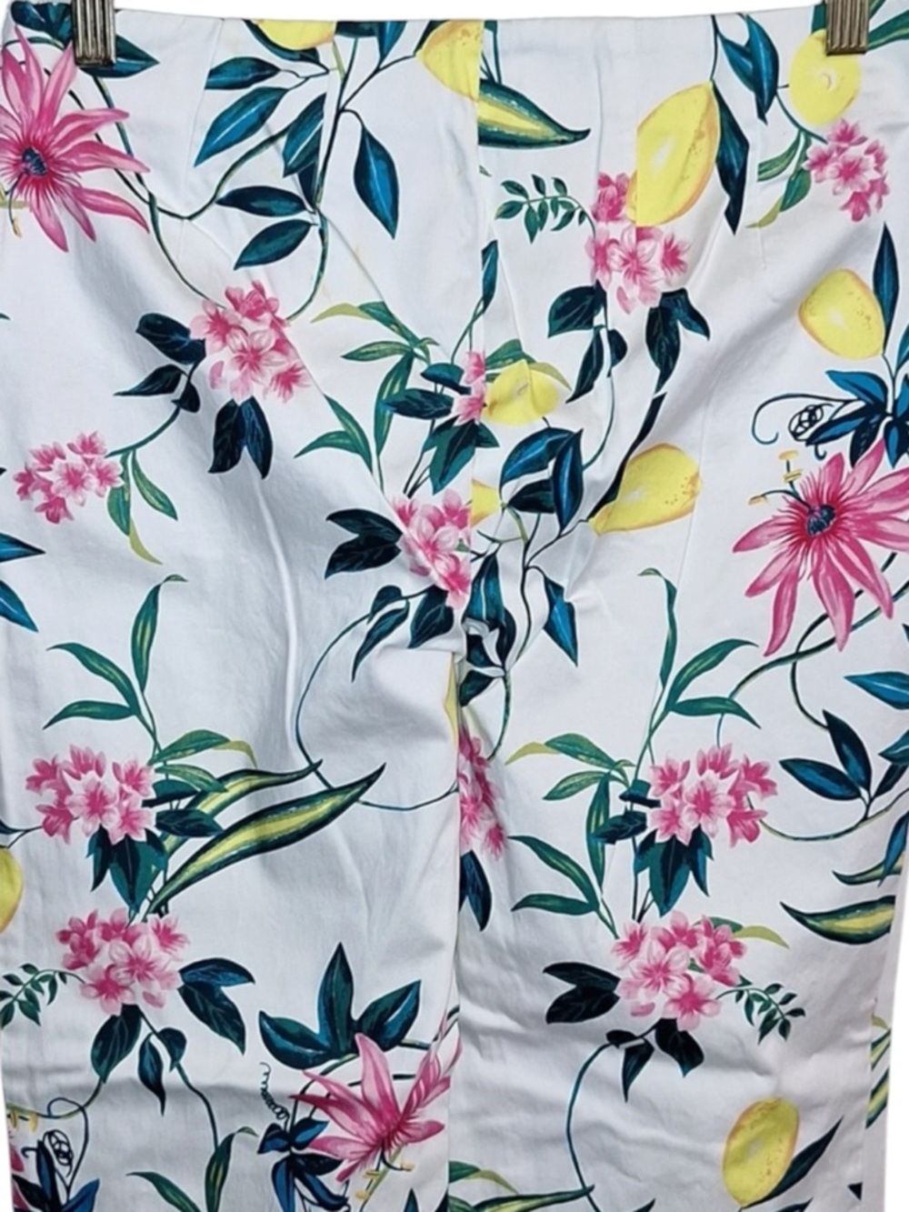 RSVP by TALBOTS White Ankle Pants with Yellow Lemon & Pink Floral Print Size 10 - Picture 7 of 12